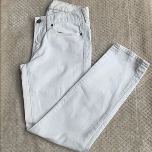 J. Crew Women’s Beige slim fit stretch 98% cotton cropped pants size 27